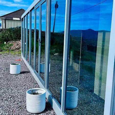 Glass House Retreats * Brandon